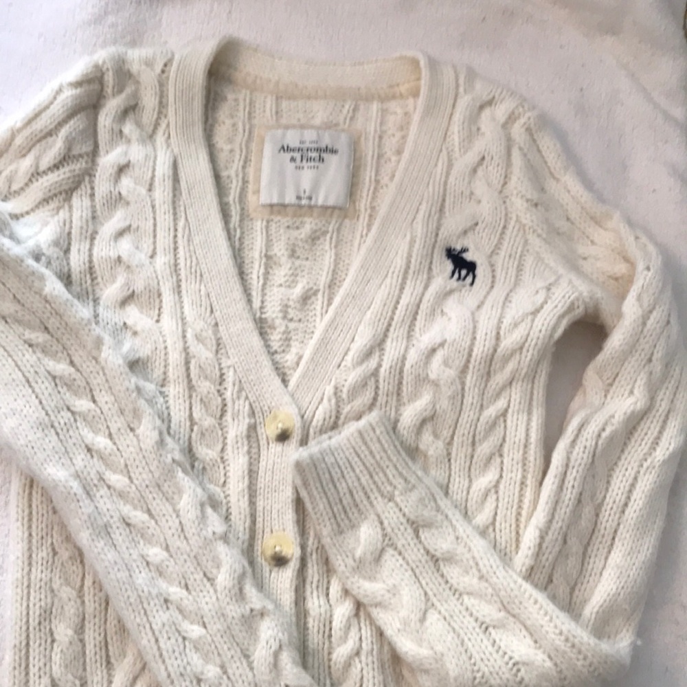 Abercrombie cream cardigan